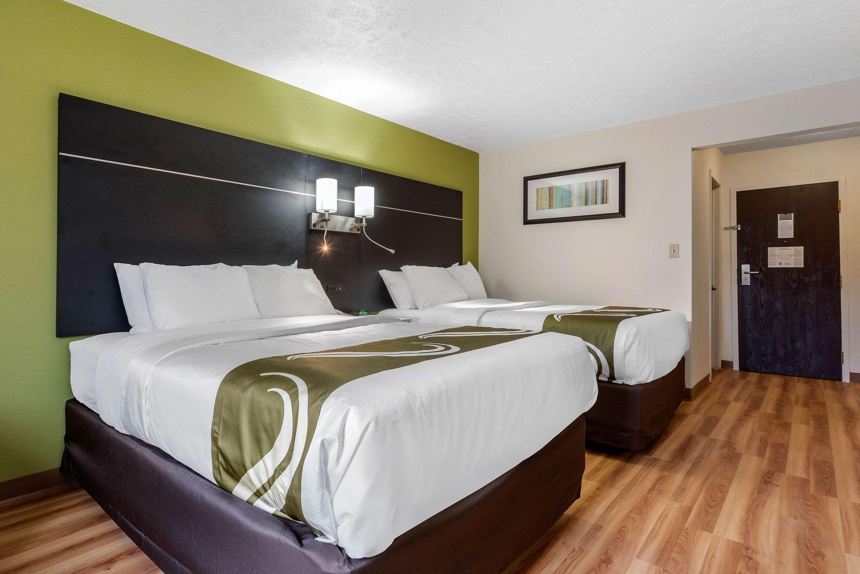 Quality Inn Coraopolis Exterior photo