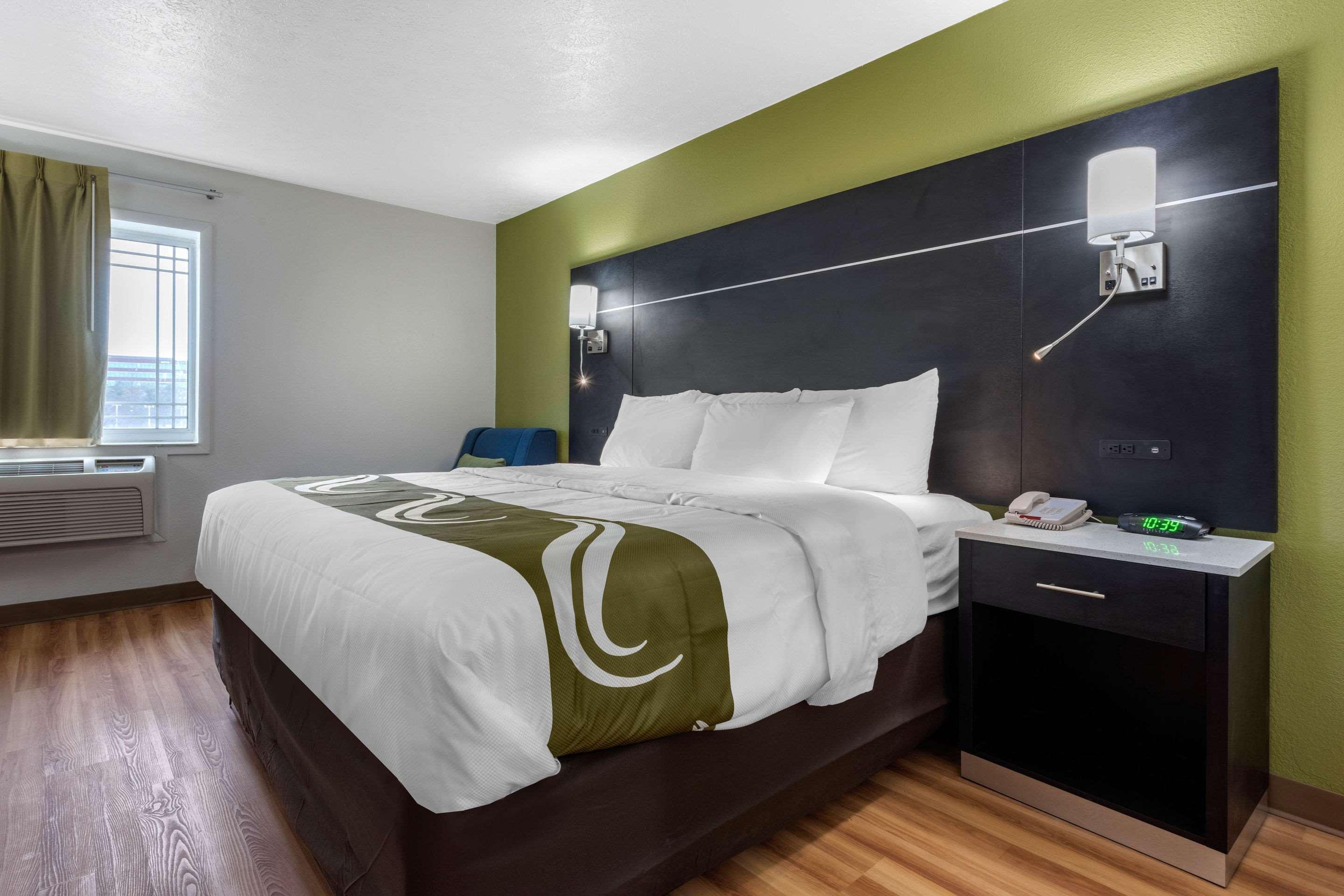Quality Inn Coraopolis Exterior photo
